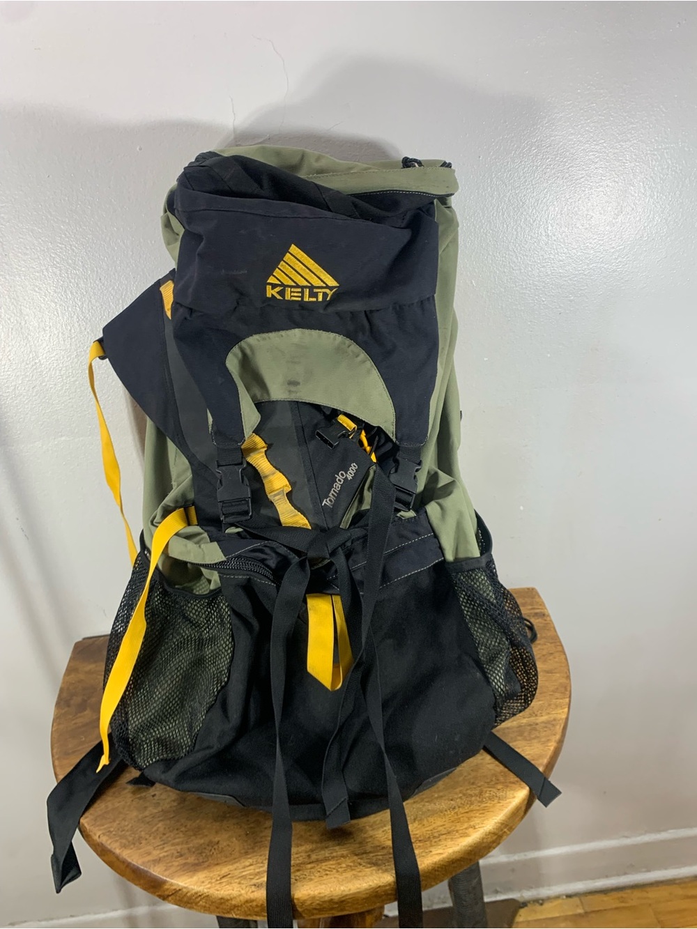 Kelty  unisex hiking backpack